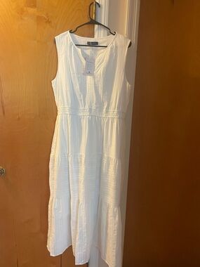 NWT-Sleeveless White Tiered Maxi Dress - Unbranded